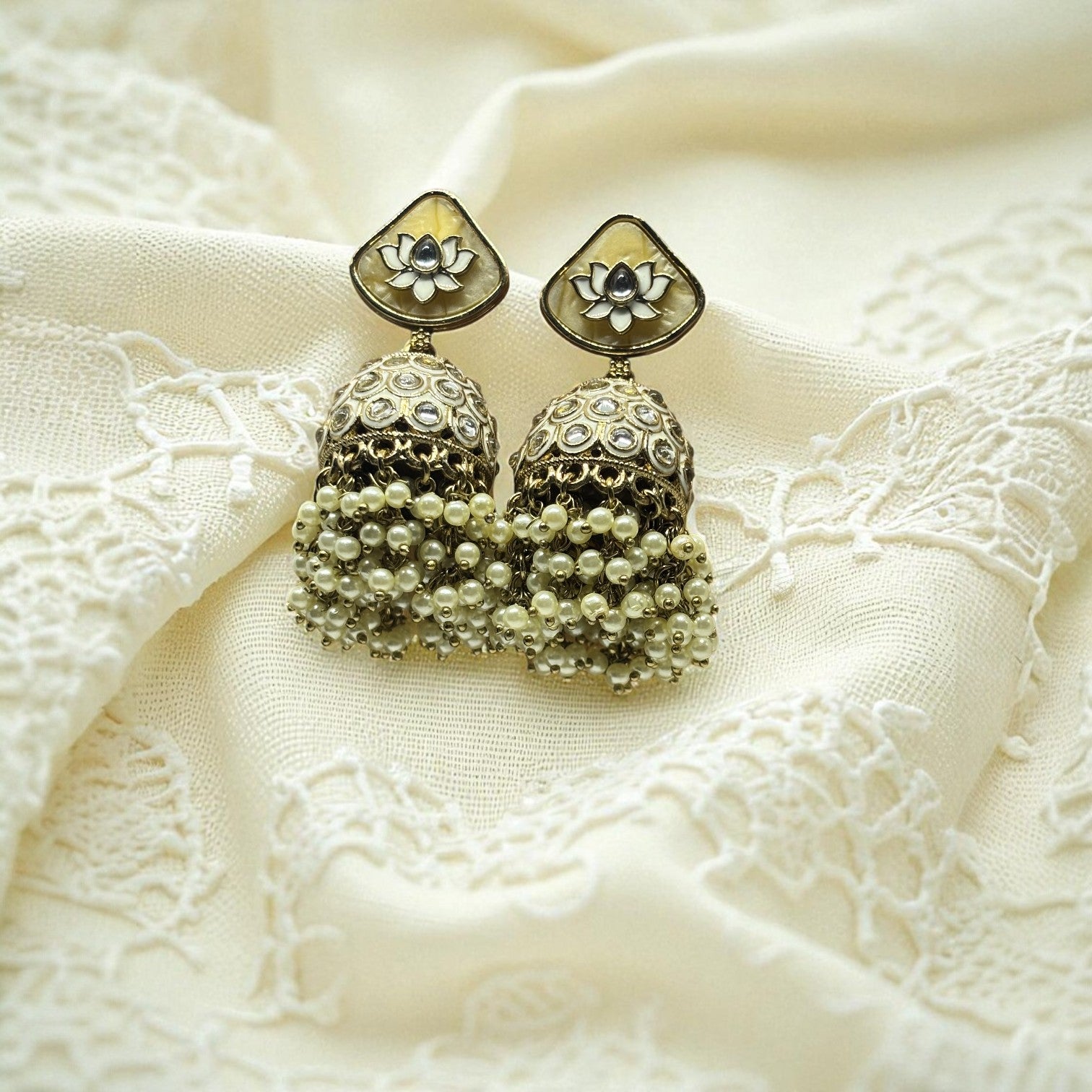 Rajwadi Kundan Jhumka Earrings