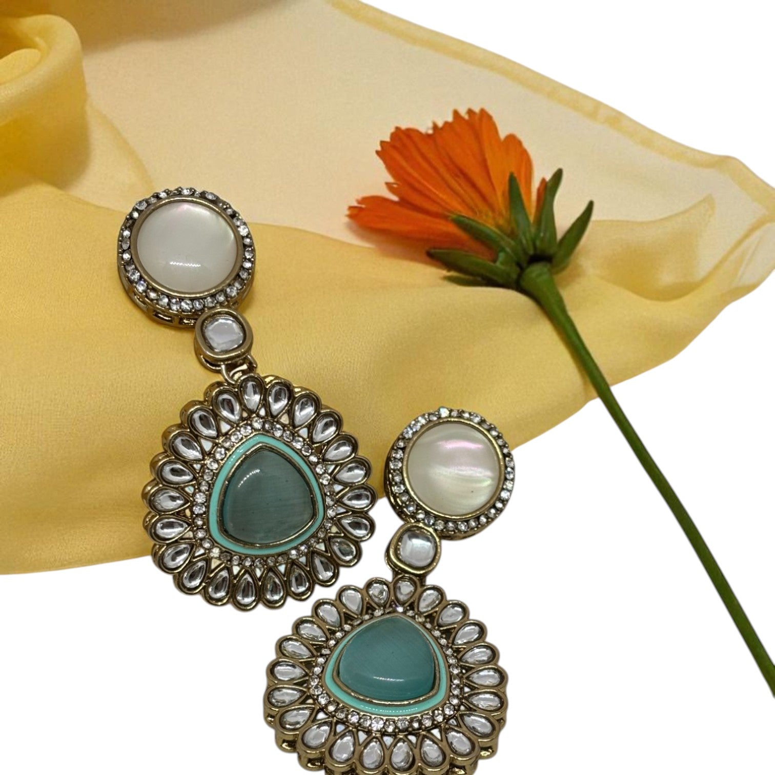 Aqua Ziya Dangles