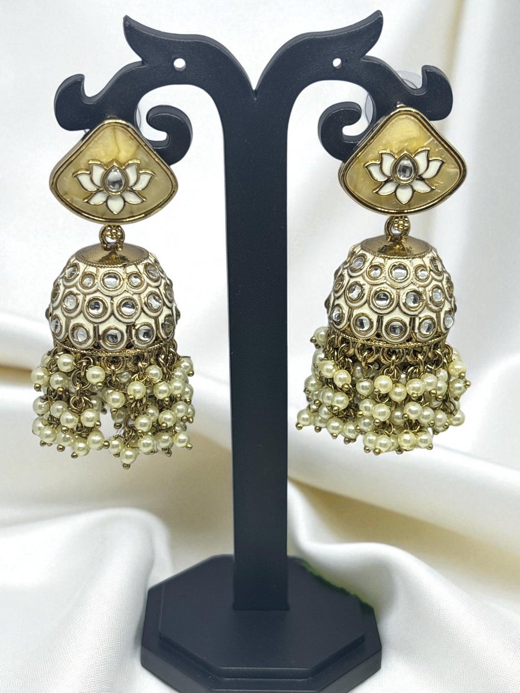 Rajwadi Kundan Jhumka Earrings